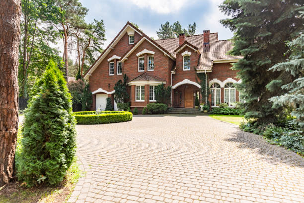 Best Driveway Pavers Near Me  in Shawneetown, IL